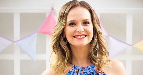 Fernanda rodrigues pelada em cena de sexo na novela o astro